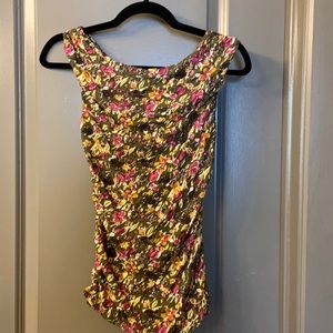 Rouched top with multi-colored flowers.